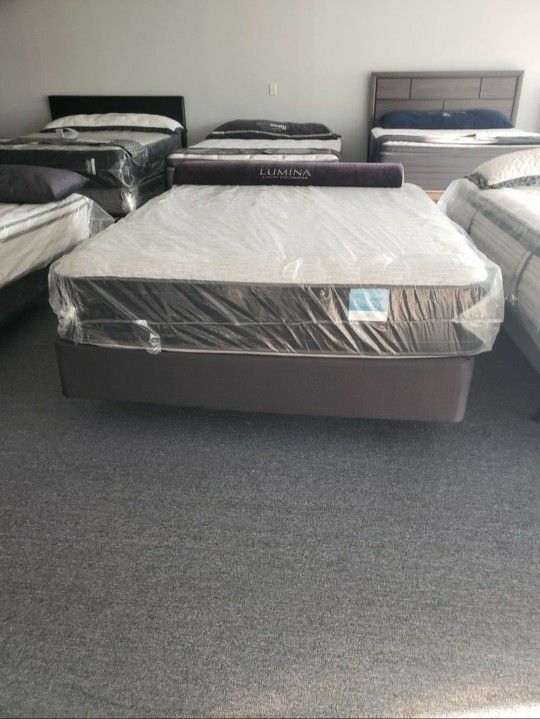 Queen Mattress Set