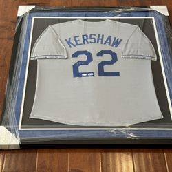 Los Angeles Dodgers Clayton Kershaw Autographed Jersey