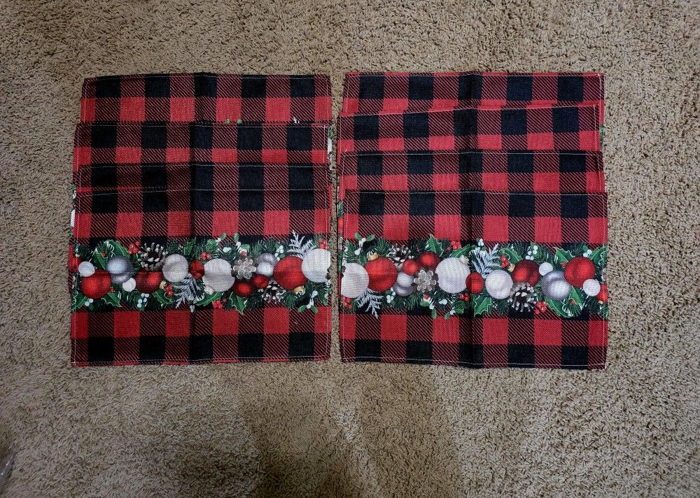 Christmas theme placemats decorations 8 pcs