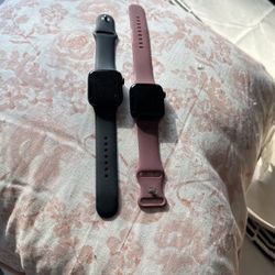I Apple Watches SE 44 mm Aluminum 