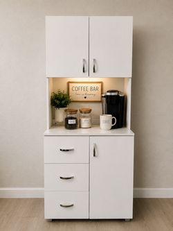 White Storage cabinet / hutch