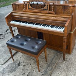 Wurlitzer piano With Bench