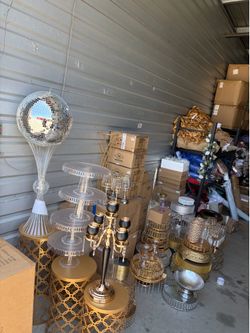 Bulk Event and Party Decor Collection Charger, Linens, Napkins, Plates, Curtains !!!