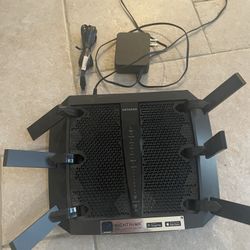 Whole House WiFi System  R8000 With 3 Mesh Router Extenders MR60 Wi-Fi System 