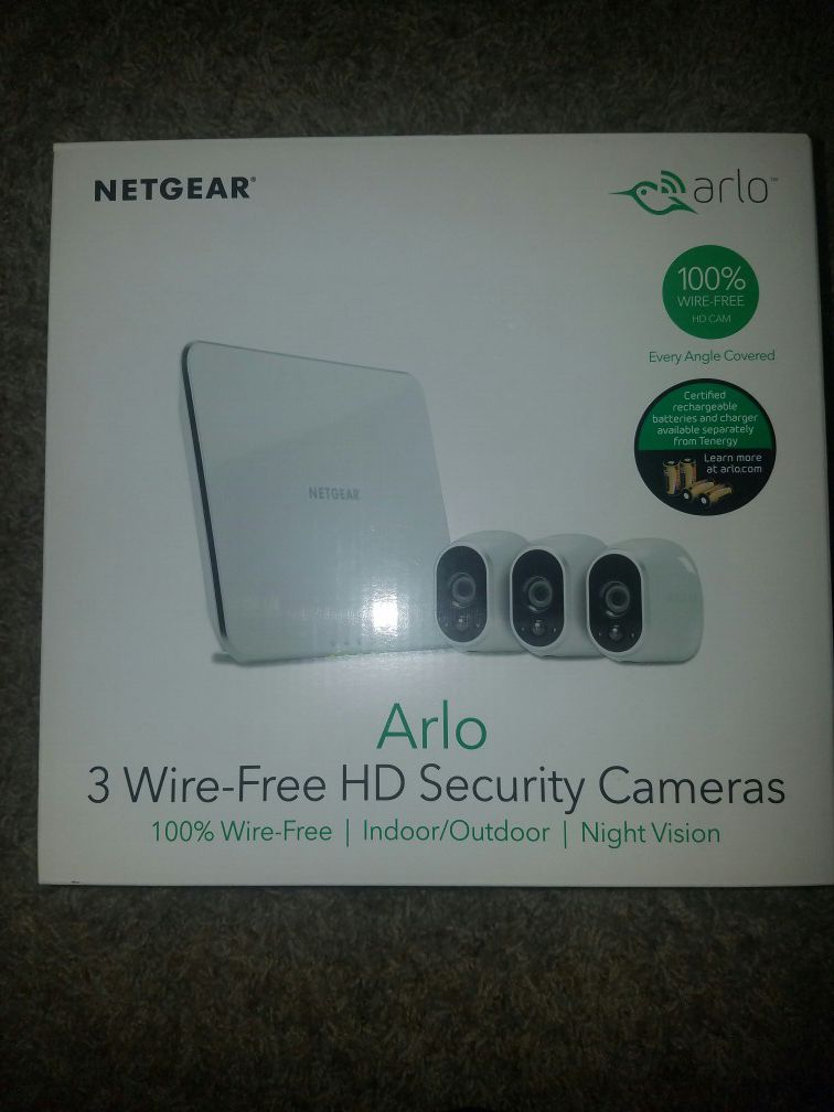 Arlo Netgear 3 Wire Free Camera System