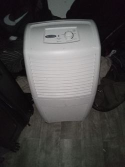 Whirlpool Dehumidifier Model AD25DSS1