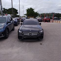 2019 Mercedes E300 Black On Black