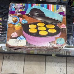 Nostalgia Electric Cupcake Bakery Mini 