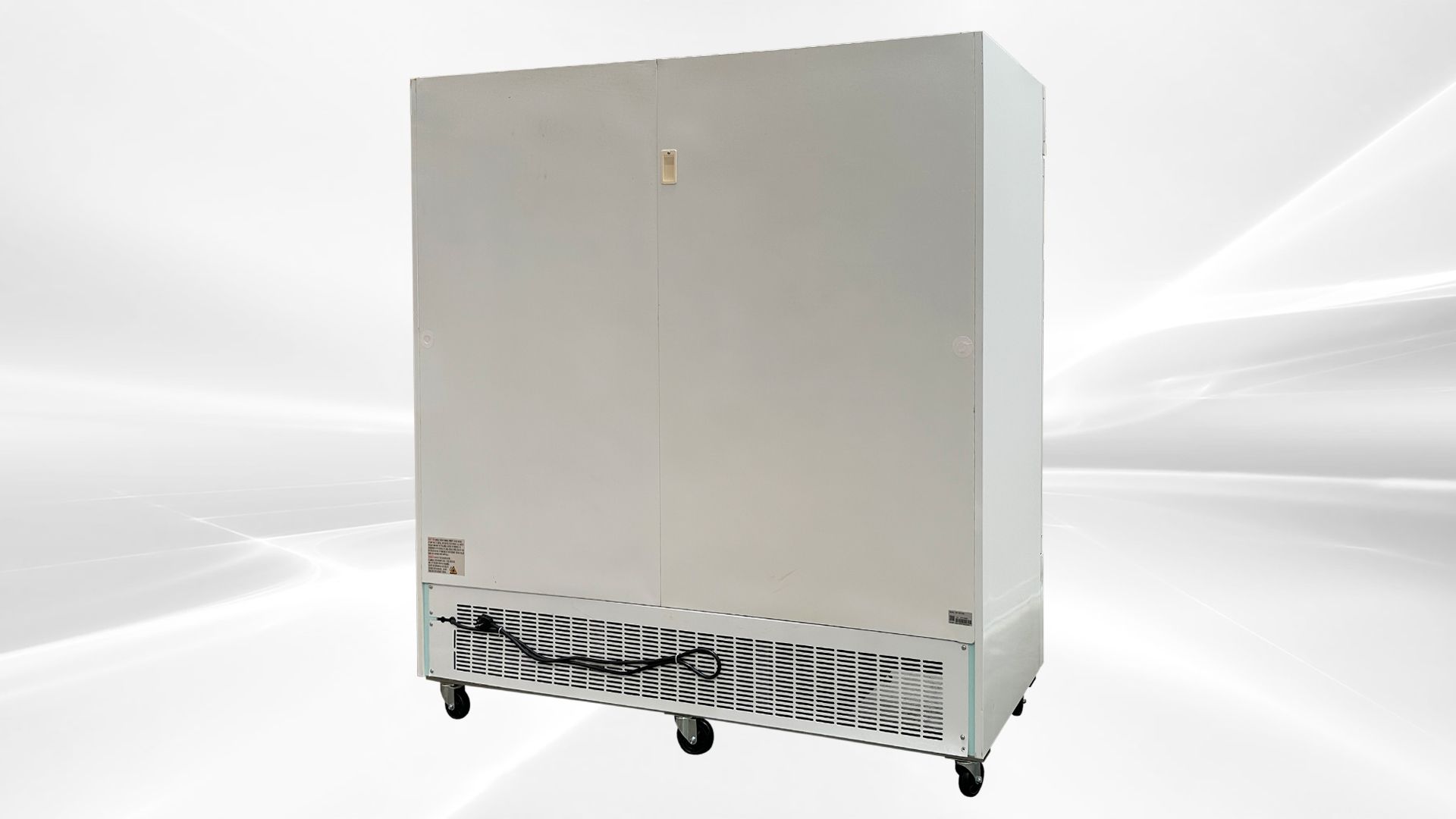 3 glass door Merchandiser Cooler Refrigerator NSF SG1.9L3