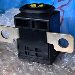 MERCEDES TESLA Audi Crash Battery Disconnect Fuse Pyrofuse Pyroswitch PSS-1