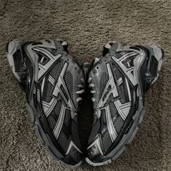 Balenciaga Runners 11.5/12