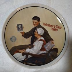 Vintage 1988 Norman Rockwell “My Mother” Collector Plate – Mother’s Day Edition