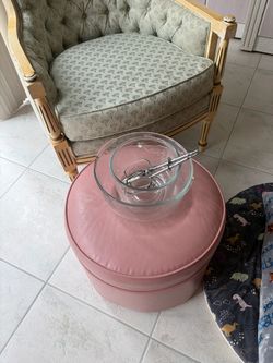 Mixing bowl set with beaters