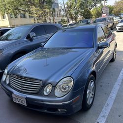 2004 Mercedes-Benz E-Class