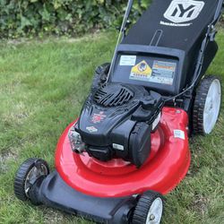 Yard Machines 21” Gas Push Lawnmower – Briggs & Stratton 140cc – Serviced