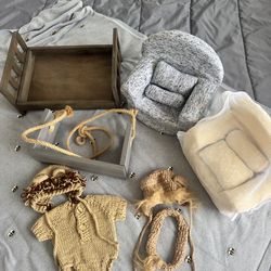 Newborn photoshoot set