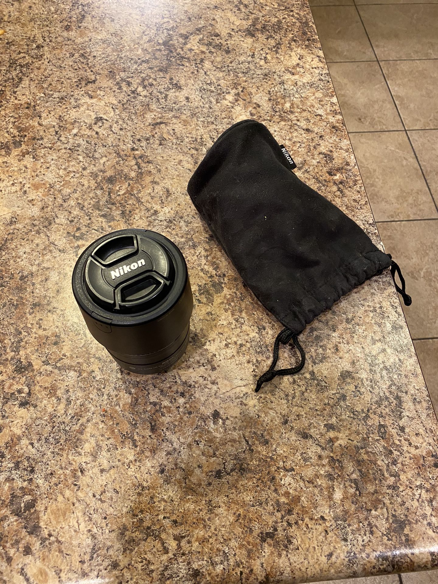 Nikon camera Lens and bag