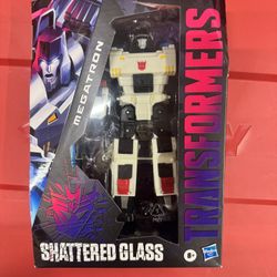 Transformers Shattered Glass Megatron New