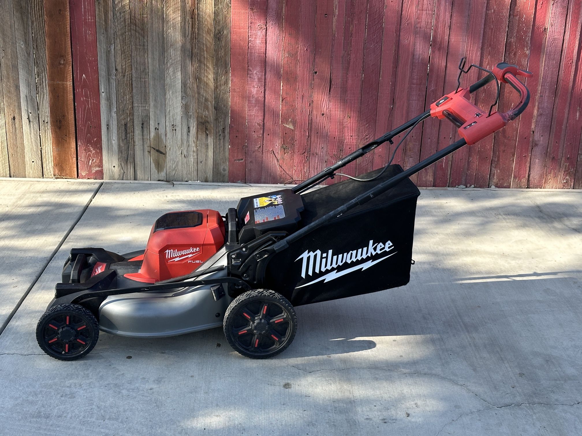Outdoor Power Milwaukee Tools Lawn Mower Milwaukee Lawn Mower