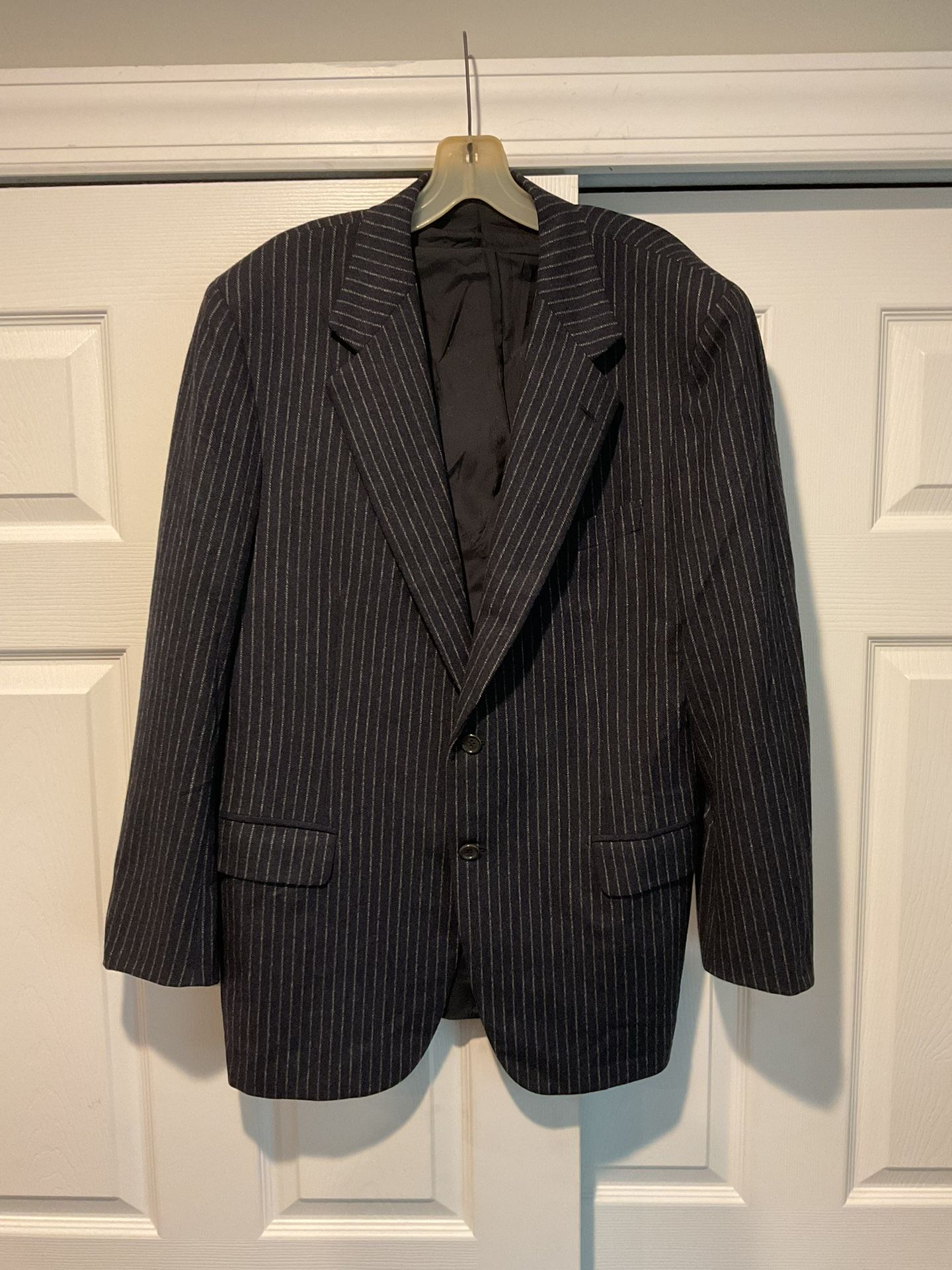 Brioni Nomentano Vintage Navy Pinstripe 100% Wool Sport Coat Suit Jacket sz 52, or US Sz 42