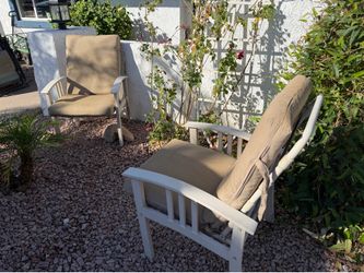 Patio Chairs (4)