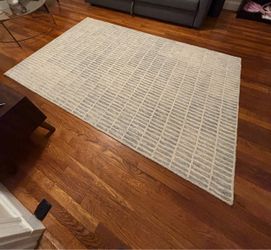 Rug