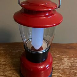 Coleman Lantern W/New Batteries 