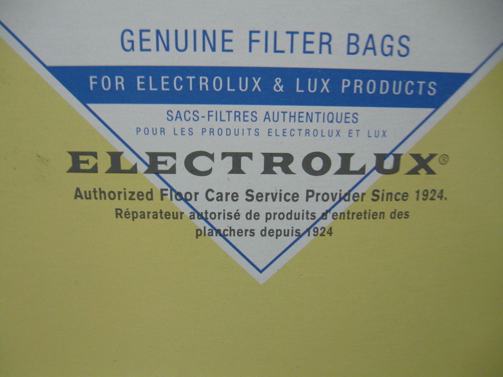 Electrolux vacuum bags Style U Pack of 24 NEW IN BOX will ship