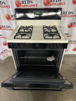 4 Burner Gas Stoves - Scratch Dent