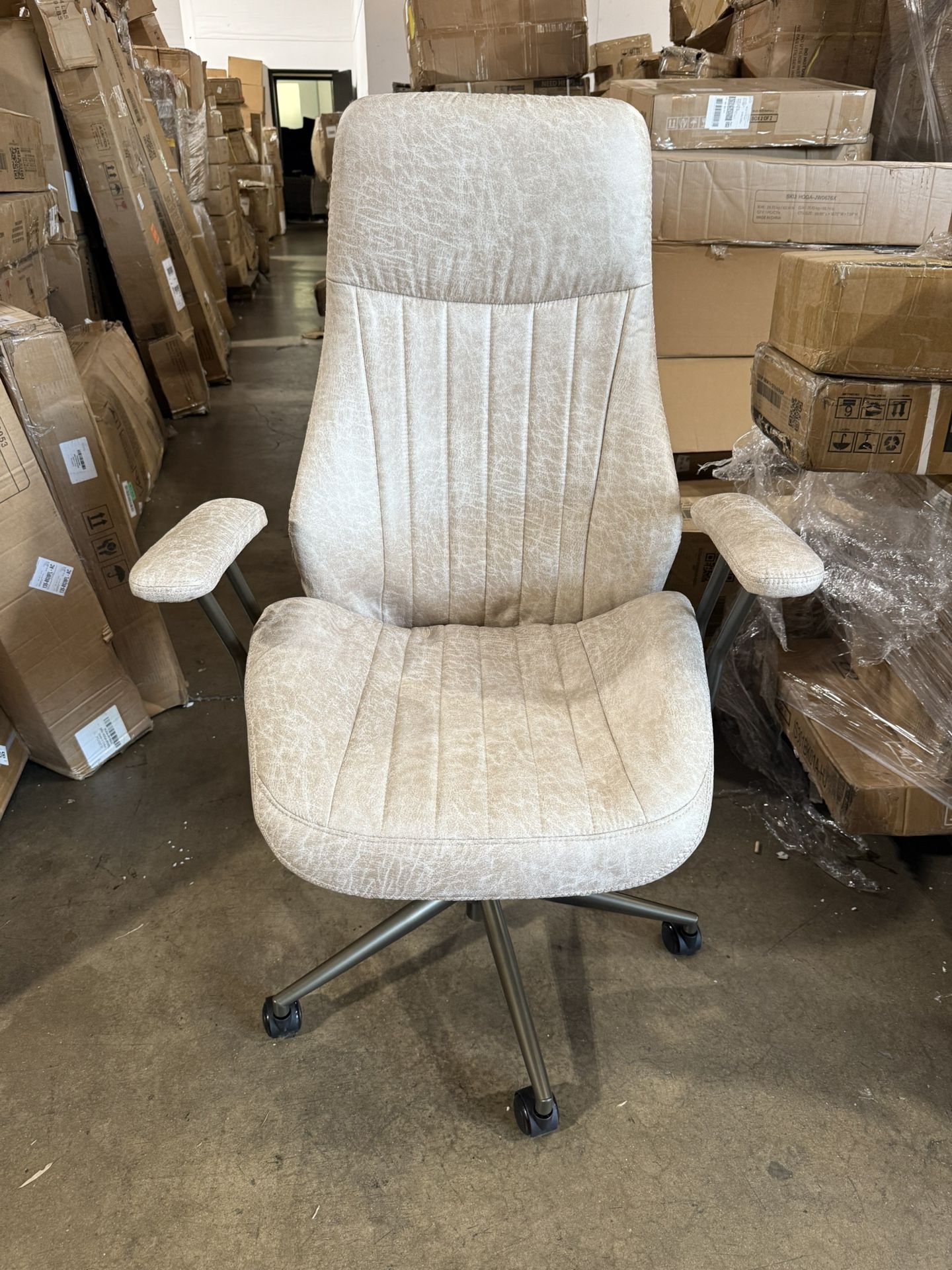 ovios Ergonomic Home Office Chair, Mid-Century Modern Faux Leather Chairs with Padded Armrests, Comfy High Back Swivel Rolling Executive Computer Armc