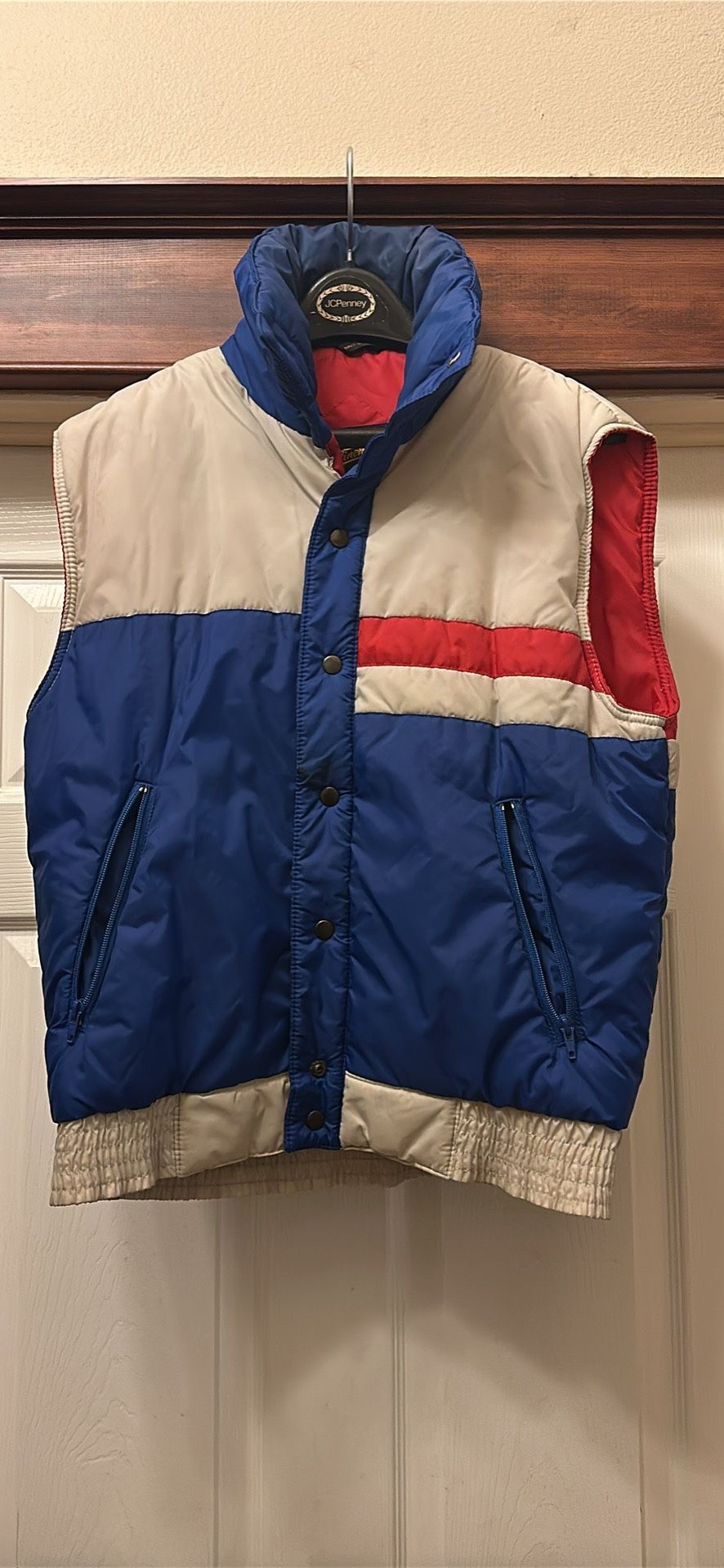 1980's Continental Puffer Vest BeigeWhite, Red and Blue Longer Back sz Med RN 12884