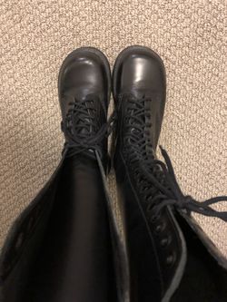 Dr. Marten 1420 90 20 Eye Lace up Boots for Sale in Los Angeles
