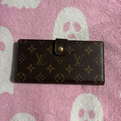 Louis Vuitton Wallet 