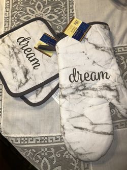 Kitchen Oven Mitt Set