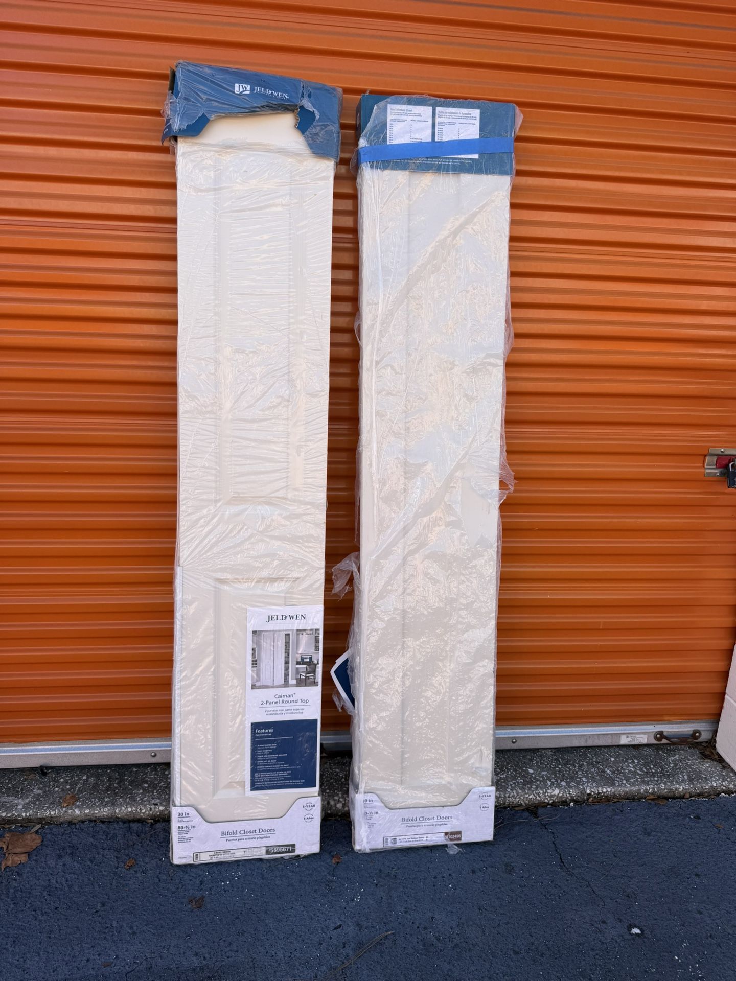 JELD-WEN Carrara 30-in x 80-in Modern White 2-panel square Smooth Hollow core Prefinished Molded composite Closet Bifold Door