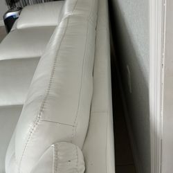 Leather Couch Sofia Vergara 