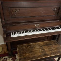 Free Upright Hamilton Piano