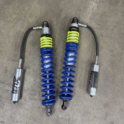 Fox 2.5 10” Coilovers 