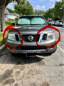2005-2012 Genuine Nissan Pathfinder Head Lights