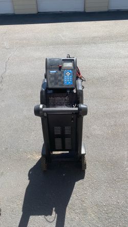 GR-8 Battery Diagnostic Station