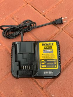 Like New Original Dewalt 12v/20v charger