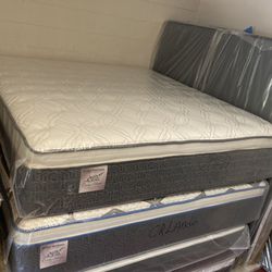 King Size Mattress Pillow Top 14” Inches Thick Excellent Comfort Also Available: Twin, Full And Queen New From Factory Delivery Available