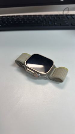 Used like new  Apple Watch Ultra 49mm