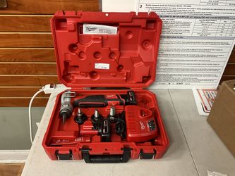 Milwaukee 2432-20 ProPEX Expansion Tool 