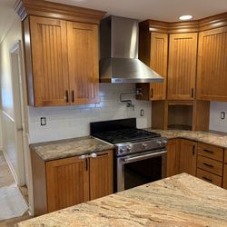 Quality Upper Cabinets