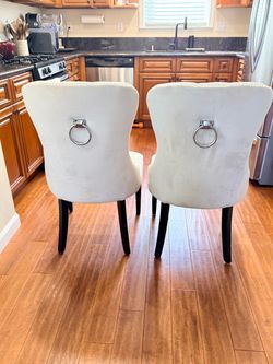 Set of 4 Cream Tufted Upholstered Dining Chairs