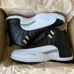 Jordan 12 Playoffs Size 8