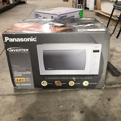 Panasonic 2.2 Cu. Ft. Countertop Microwave Oven, 1250W Inverter Power, Genius Cooking Sensor and Turbo Defrost, White Exterior - NN-SN946W