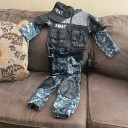 Costume 