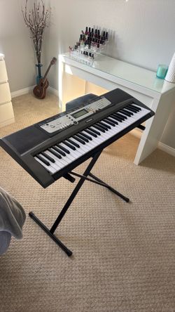 Yamaha Keyboard